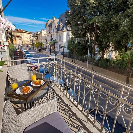 Villa Sokol Apartments Opatija Center الغرفة الصورة