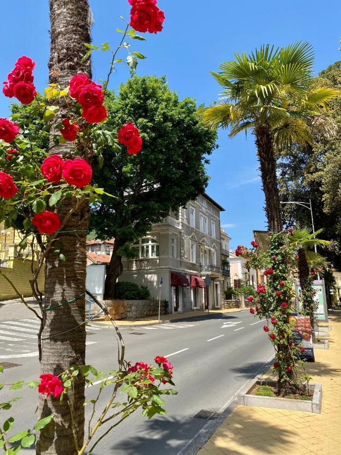Villa Sokol Apartments Opatija Center المظهر الخارجي الصورة